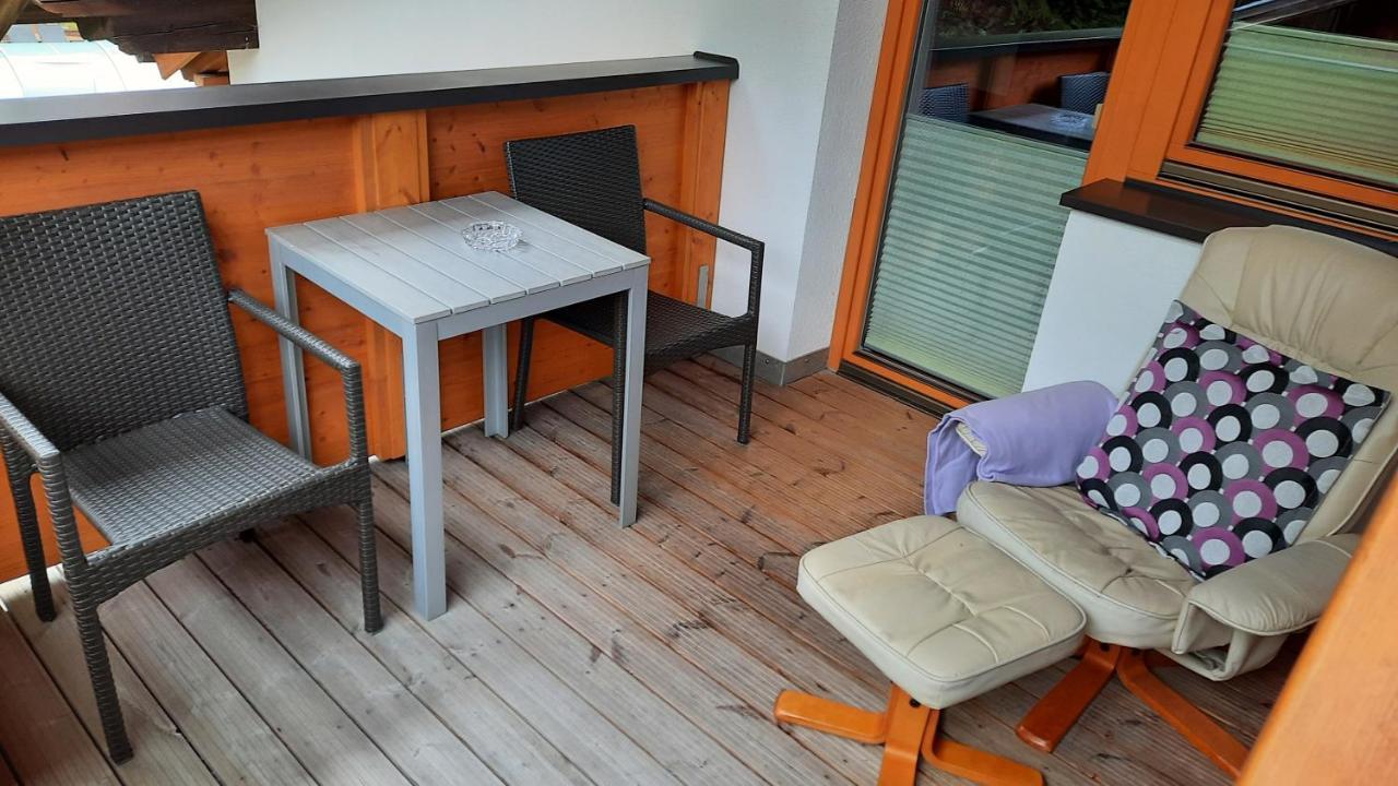 Gaestehaus Almrausch, Ferienanlage Mit Pool 那塞雷思 外观 照片